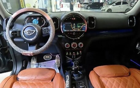 MINI Countryman II (F60), 2022 год, 2 400 000 рублей, 10 фотография