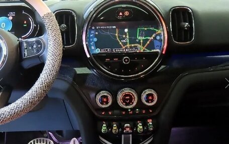 MINI Countryman II (F60), 2022 год, 2 400 000 рублей, 11 фотография