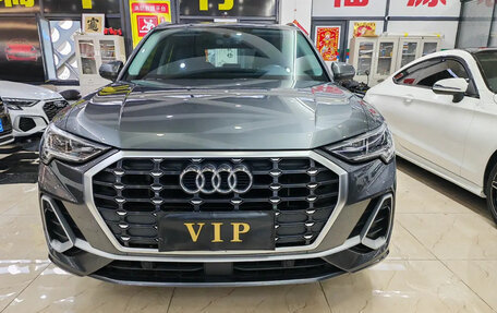 Audi Q3, 2022 год, 2 188 017 рублей, 2 фотография