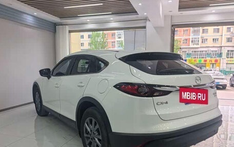 Mazda CX-4, 2023 год, 2 100 000 рублей, 6 фотография