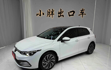 Volkswagen Golf VIII, 2022 год, 1 841 017 рублей, 3 фотография