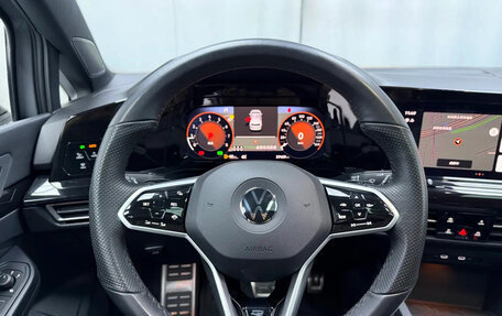 Volkswagen Golf VIII, 2023 год, 1 754 017 рублей, 7 фотография