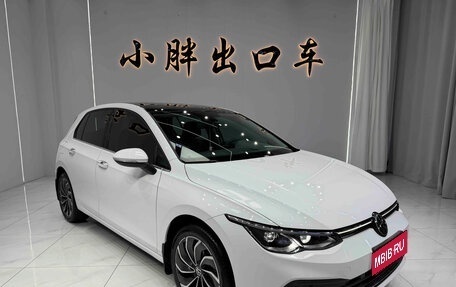 Volkswagen Golf VIII, 2022 год, 1 841 017 рублей, 1 фотография