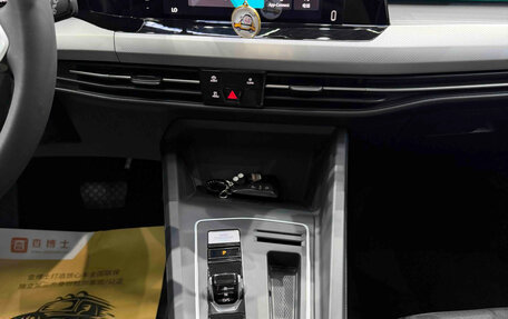 Volkswagen Golf VIII, 2022 год, 1 841 017 рублей, 10 фотография