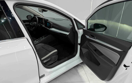 Volkswagen Golf VIII, 2022 год, 1 841 017 рублей, 11 фотография