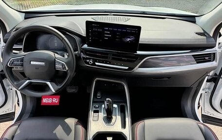 Haval H6, 2023 год, 1 250 000 рублей, 11 фотография