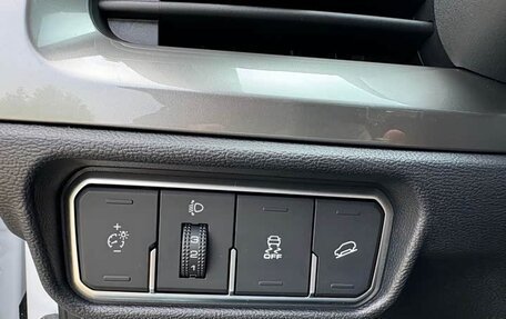 Haval H6, 2023 год, 1 250 000 рублей, 15 фотография