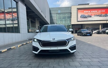 Skoda Octavia IV, 2023 год, 2 396 000 рублей, 2 фотография