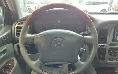 Toyota Land Cruiser 100 рестайлинг 2, 2000 год, 1 150 000 рублей, 9 фотография