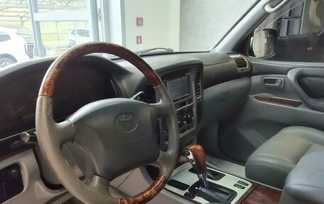 Toyota Land Cruiser 100 рестайлинг 2, 2000 год, 1 150 000 рублей, 7 фотография