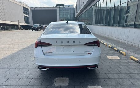 Skoda Octavia IV, 2023 год, 2 396 000 рублей, 5 фотография