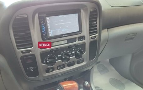 Toyota Land Cruiser 100 рестайлинг 2, 2000 год, 1 150 000 рублей, 11 фотография