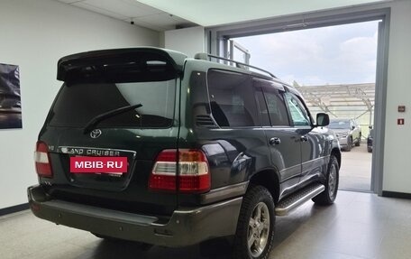Toyota Land Cruiser 100 рестайлинг 2, 2000 год, 1 150 000 рублей, 4 фотография