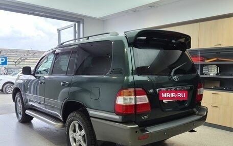 Toyota Land Cruiser 100 рестайлинг 2, 2000 год, 1 150 000 рублей, 6 фотография
