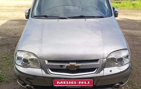 Chevrolet Niva I рестайлинг, 2011 год, 495 000 рублей, 1 фотография