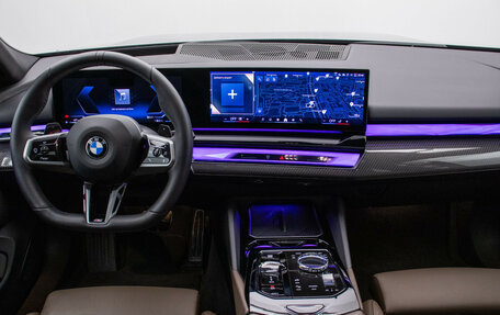 BMW 5 серия, 2025 год, 11 990 000 рублей, 14 фотография
