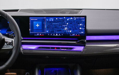 BMW 5 серия, 2025 год, 11 990 000 рублей, 15 фотография
