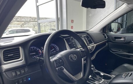 Toyota Highlander III, 2014 год, 2 670 000 рублей, 7 фотография