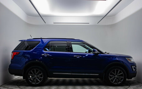 Ford Explorer VI, 2017 год, 2 895 000 рублей, 4 фотография