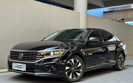 Volkswagen Passat B8 рестайлинг, 2023 год, 1 810 888 рублей, 1 фотография
