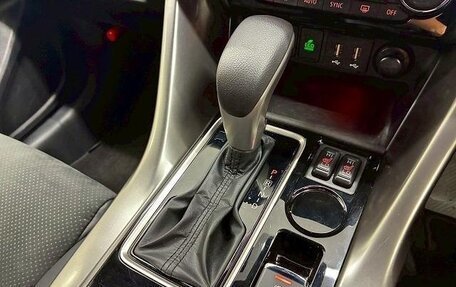 Mitsubishi Eclipse Cross, 2023 год, 1 929 099 рублей, 12 фотография