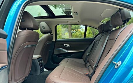 BMW 3 серия, 2023 год, 3 210 010 рублей, 17 фотография