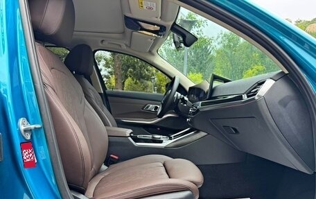 BMW 3 серия, 2023 год, 3 210 010 рублей, 12 фотография