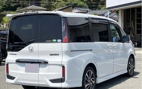 Honda Stepwgn IV, 2022 год, 1 899 000 рублей, 4 фотография