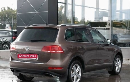 Volkswagen Touareg III, 2011 год, 1 850 000 рублей, 5 фотография