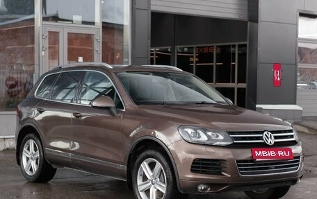 Volkswagen Touareg III, 2011 год, 1 850 000 рублей, 3 фотография