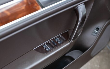 Volkswagen Touareg III, 2011 год, 1 850 000 рублей, 17 фотография