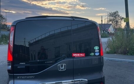 Honda Stepwgn IV, 2020 год, 2 170 000 рублей, 7 фотография
