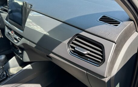 Volkswagen Polo VI (EU Market), 2021 год, 1 350 000 рублей, 3 фотография