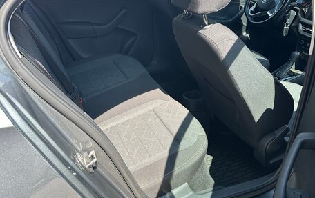 Volkswagen Polo VI (EU Market), 2021 год, 1 350 000 рублей, 8 фотография