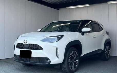 Toyota Yaris Cross, 2022 год, 1 452 000 рублей, 1 фотография