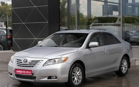 Toyota Camry, 2007 год, 1 050 000 рублей, 1 фотография
