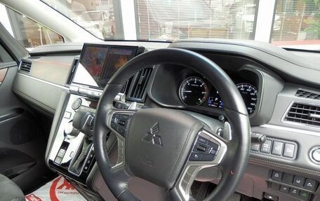 Mitsubishi Delica D:5 I, 2022 год, 2 590 099 рублей, 13 фотография