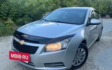 Chevrolet Cruze II, 2012 год, 650 000 рублей, 6 фотография