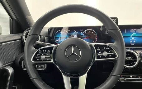 Mercedes-Benz A-Класс, 2023 год, 1 995 000 рублей, 19 фотография