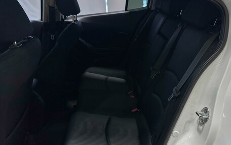 Mazda Axela, 2015 год, 1 297 000 рублей, 14 фотография