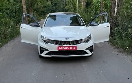 KIA Optima IV, 2019 год, 1 850 000 рублей, 1 фотография