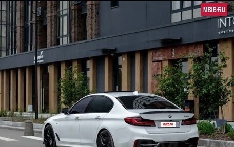 BMW 5 серия, 2017 год, 2 900 000 рублей, 7 фотография