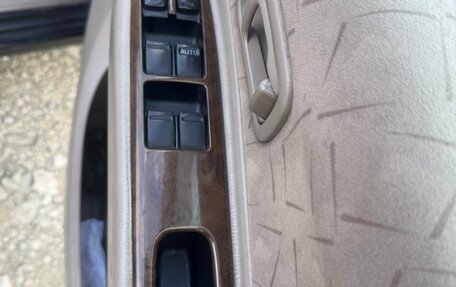 Nissan Liberty, 2004 год, 650 000 рублей, 11 фотография