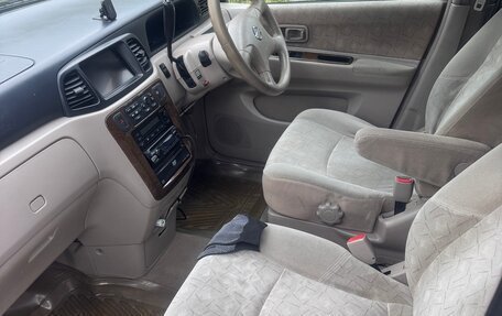 Nissan Liberty, 2004 год, 650 000 рублей, 23 фотография