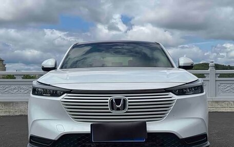 Honda Vezel, 2023 год, 1 887 000 рублей, 2 фотография