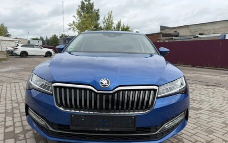 Skoda Superb III рестайлинг, 2023 год, 2 592 000 рублей, 8 фотография