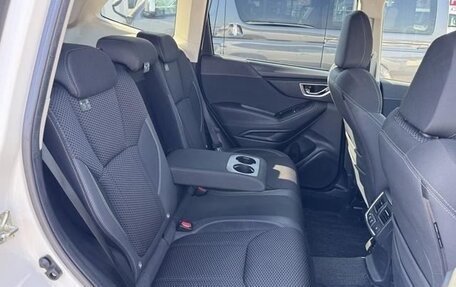 Subaru Forester, 2023 год, 2 850 000 рублей, 10 фотография