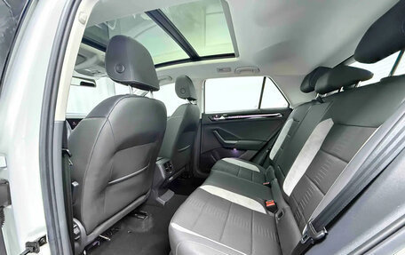Volkswagen T-Roc I, 2022 год, 1 578 017 рублей, 13 фотография