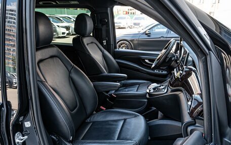 Mercedes-Benz V-Класс, 2019 год, 4 749 000 рублей, 8 фотография