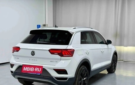 Volkswagen T-Roc I, 2022 год, 1 578 017 рублей, 8 фотография